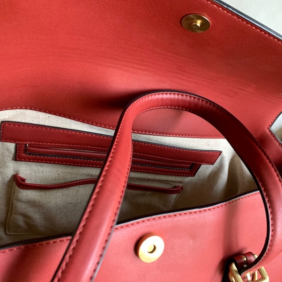 Zara Red messenger bag - Picture 3 of 4